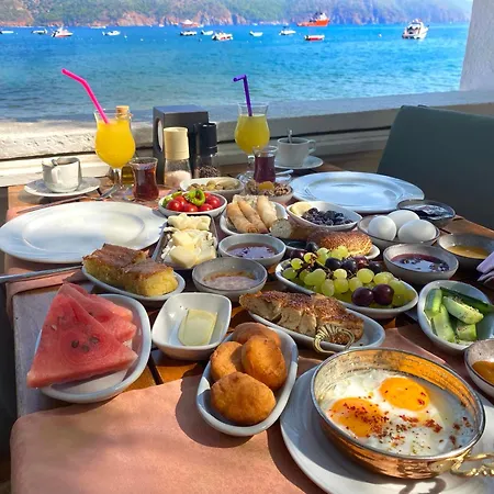 Ford Hotel Adrasan